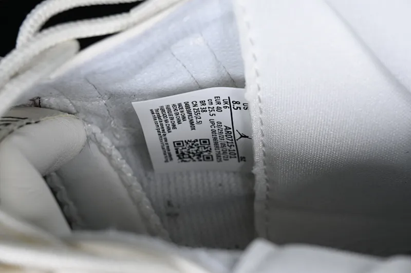 All categories Air Jordan Jordan series basketball shoes Air Jordan 11 Air Jordan 11 "Neapolitan" AJ11 Joe 11 brown and white pink Kangkou AR0715-101